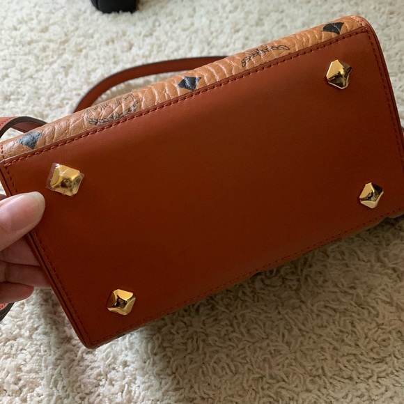 Sold - Picture 4 of 4